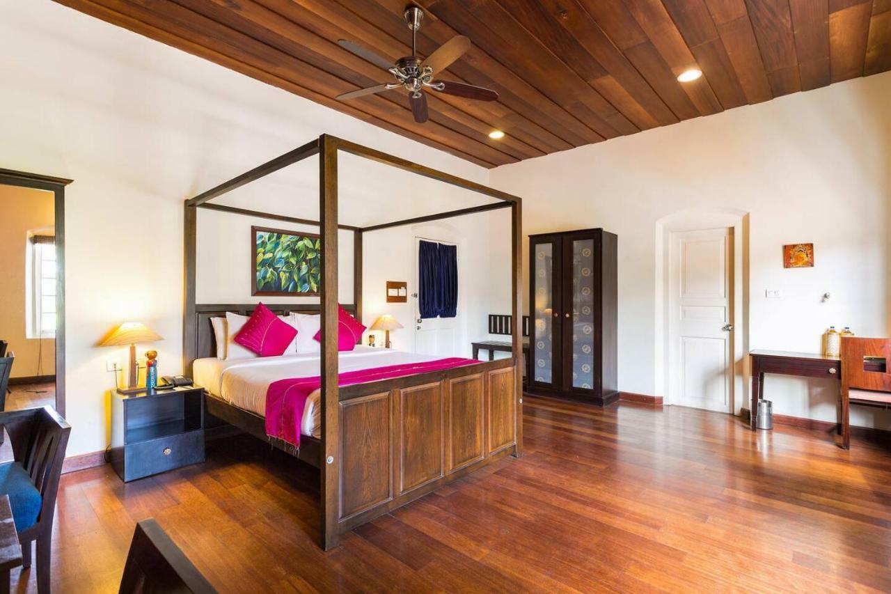Tea Bungalow Kochi Exterior photo