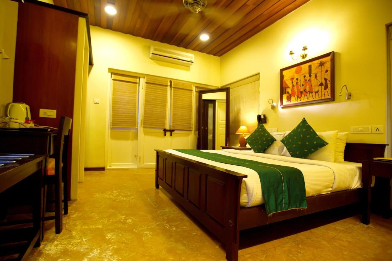 Tea Bungalow Kochi Exterior photo